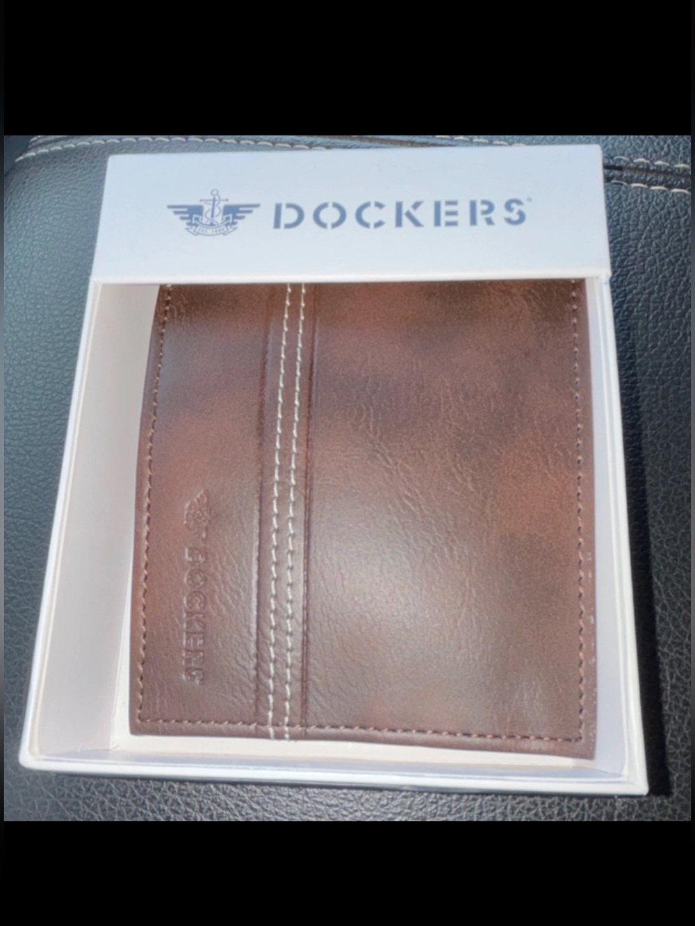 Dockers Brown Leather Card & Key Holder Wallet